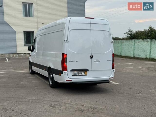 Белый Мерседес Sprinter, объемом двигателя 2.2 л и пробегом 243 тыс. км за 25800 $, фото 11 на Automoto.ua