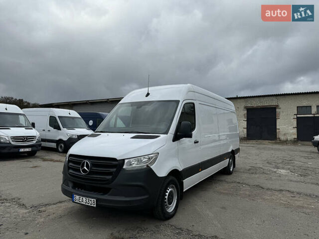 Белый Мерседес Sprinter, объемом двигателя 2.2 л и пробегом 299 тыс. км за 25600 $, фото 17 на Automoto.ua