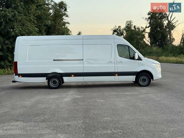 Белый Мерседес Sprinter, объемом двигателя 2.2 л и пробегом 267 тыс. км за 28900 $, фото 17 на Automoto.ua