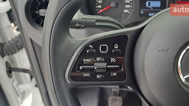 Белый Мерседес Sprinter, объемом двигателя 2.2 л и пробегом 222 тыс. км за 23999 $, фото 43 на Automoto.ua