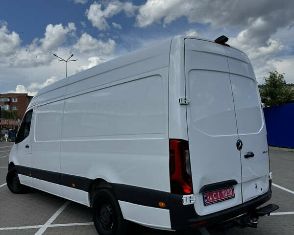 Білий Мерседес Sprinter, об'ємом двигуна 2.99 л та пробігом 313 тис. км за 40906 $, фото 10 на Automoto.ua