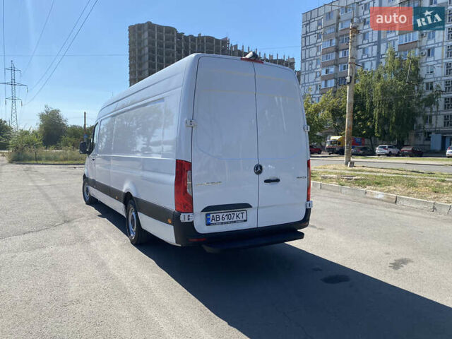 Белый Мерседес Sprinter, объемом двигателя 2.14 л и пробегом 180 тыс. км за 32500 $, фото 4 на Automoto.ua