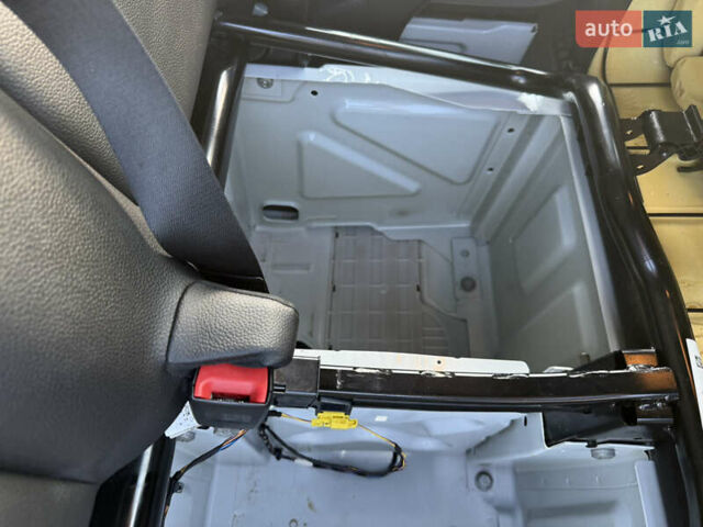 Белый Мерседес Sprinter, объемом двигателя 1.99 л и пробегом 172 тыс. км за 25300 $, фото 56 на Automoto.ua