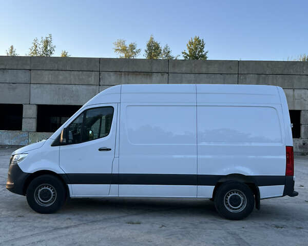 Белый Мерседес Sprinter, объемом двигателя 3 л и пробегом 51 тыс. км за 33900 $, фото 7 на Automoto.ua