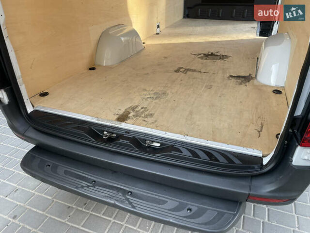 Белый Мерседес Sprinter, объемом двигателя 2.2 л и пробегом 298 тыс. км за 25600 $, фото 77 на Automoto.ua