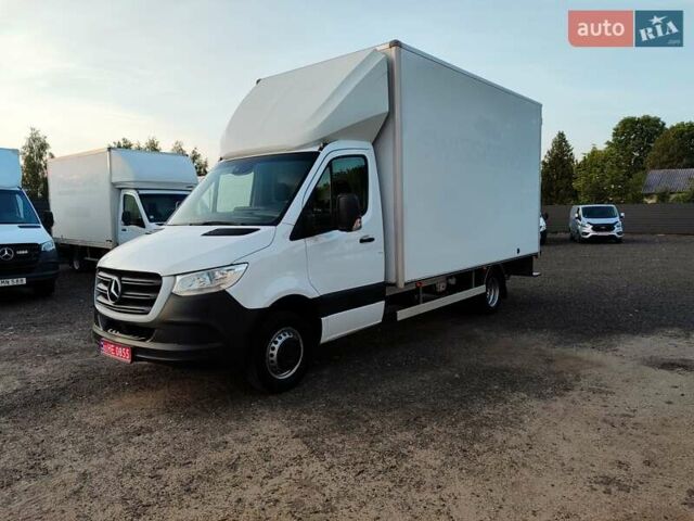 Белый Мерседес Sprinter, объемом двигателя 2.1 л и пробегом 300 тыс. км за 26400 $, фото 3 на Automoto.ua