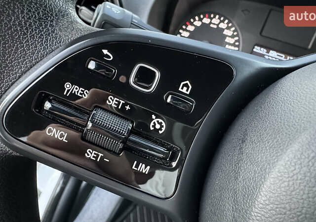 Белый Мерседес Sprinter, объемом двигателя 0 л и пробегом 239 тыс. км за 25900 $, фото 29 на Automoto.ua