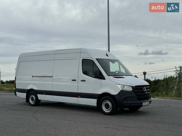 Белый Мерседес Sprinter, объемом двигателя 2.2 л и пробегом 299 тыс. км за 25900 $, фото 52 на Automoto.ua