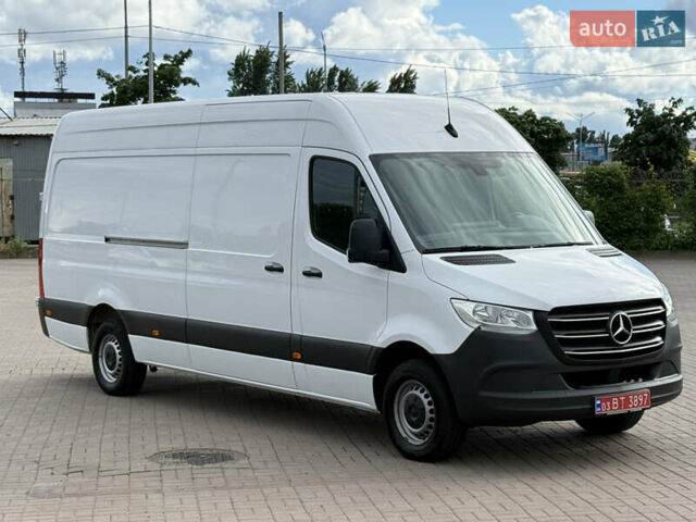 Белый Мерседес Sprinter, объемом двигателя 2.2 л и пробегом 208 тыс. км за 26999 $, фото 5 на Automoto.ua