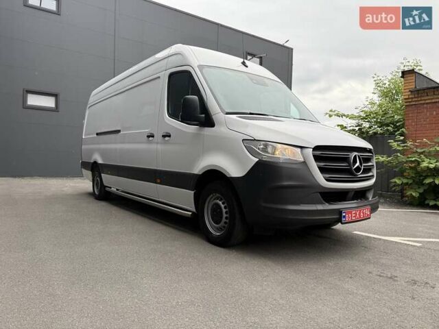 Белый Мерседес Sprinter, объемом двигателя 2 л и пробегом 238 тыс. км за 31950 $, фото 1 на Automoto.ua