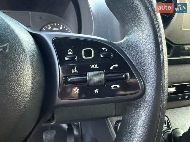 Белый Мерседес Sprinter, объемом двигателя 2 л и пробегом 311 тыс. км за 23900 $, фото 33 на Automoto.ua