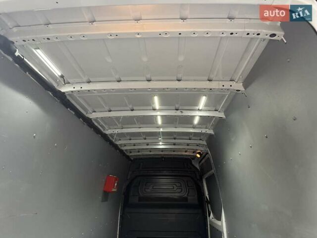 Білий Мерседес Sprinter, об'ємом двигуна 2 л та пробігом 238 тис. км за 32950 $, фото 65 на Automoto.ua