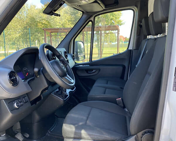 Білий Мерседес Sprinter, об'ємом двигуна 2.1 л та пробігом 230 тис. км за 24700 $, фото 24 на Automoto.ua