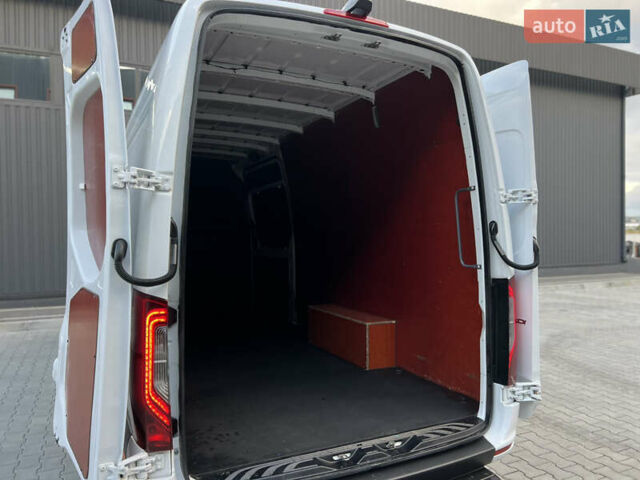 Белый Мерседес Sprinter, объемом двигателя 2.2 л и пробегом 253 тыс. км за 24700 $, фото 84 на Automoto.ua