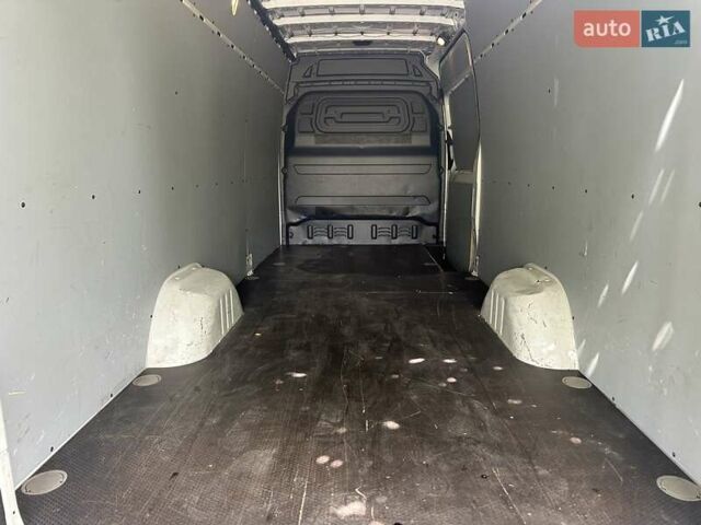 Белый Мерседес Sprinter, объемом двигателя 2 л и пробегом 244 тыс. км за 27653 $, фото 10 на Automoto.ua