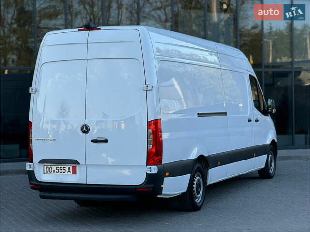 Белый Мерседес Sprinter, объемом двигателя 2.14 л и пробегом 203 тыс. км за 27500 $, фото 23 на Automoto.ua
