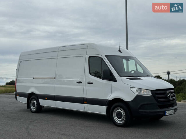 Белый Мерседес Sprinter, объемом двигателя 2.2 л и пробегом 299 тыс. км за 25900 $, фото 12 на Automoto.ua