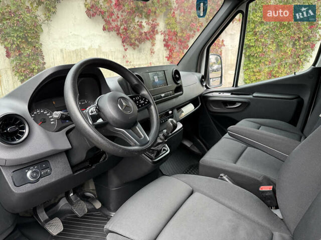 Белый Мерседес Sprinter, объемом двигателя 2 л и пробегом 240 тыс. км за 25999 $, фото 36 на Automoto.ua