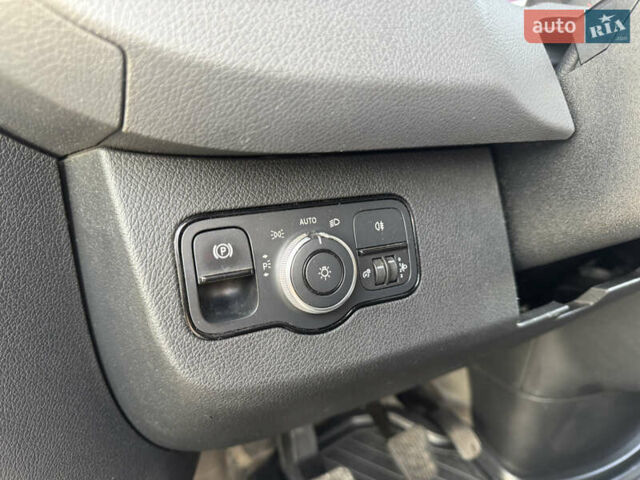 Білий Мерседес Sprinter, об'ємом двигуна 2.14 л та пробігом 332 тис. км за 21863 $, фото 36 на Automoto.ua