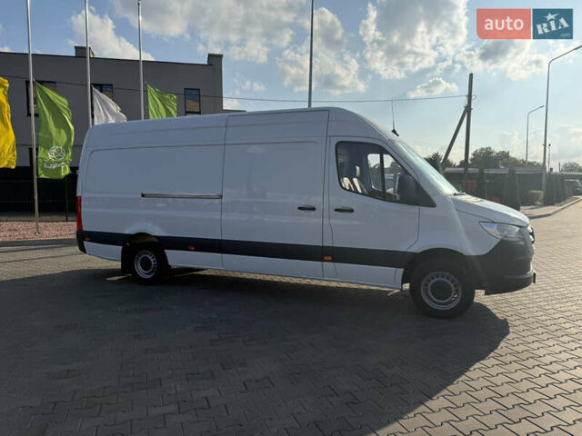 Белый Мерседес Sprinter, объемом двигателя 1.99 л и пробегом 172 тыс. км за 25300 $, фото 3 на Automoto.ua