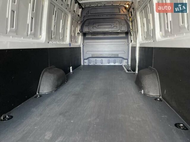 Белый Мерседес Sprinter, объемом двигателя 2.08 л и пробегом 140 тыс. км за 29450 $, фото 24 на Automoto.ua