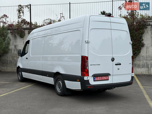 Белый Мерседес Sprinter, объемом двигателя 2 л и пробегом 240 тыс. км за 25999 $, фото 12 на Automoto.ua