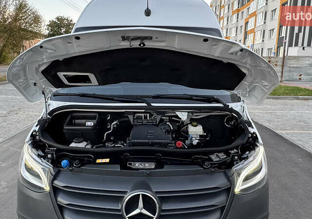 Белый Мерседес Sprinter, объемом двигателя 0 л и пробегом 239 тыс. км за 25900 $, фото 52 на Automoto.ua
