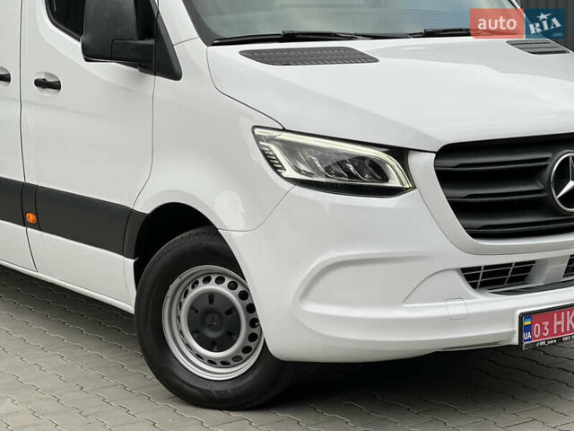 Белый Мерседес Sprinter, объемом двигателя 2.2 л и пробегом 253 тыс. км за 24700 $, фото 34 на Automoto.ua