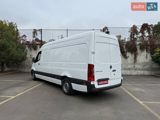 Белый Мерседес Sprinter, объемом двигателя 2 л и пробегом 240 тыс. км за 25999 $, фото 26 на Automoto.ua
