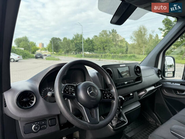 Белый Мерседес Sprinter, объемом двигателя 2.2 л и пробегом 208 тыс. км за 26999 $, фото 44 на Automoto.ua