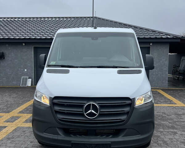 Білий Мерседес Sprinter, об'ємом двигуна 3 л та пробігом 105 тис. км за 32999 $, фото 2 на Automoto.ua