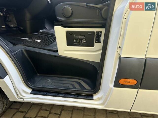 Белый Мерседес Sprinter, объемом двигателя 2 л и пробегом 244 тыс. км за 29800 $, фото 53 на Automoto.ua