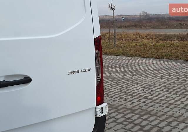 Белый Мерседес Sprinter, объемом двигателя 2 л и пробегом 362 тыс. км за 24900 $, фото 38 на Automoto.ua