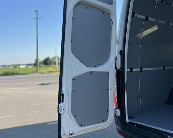 Білий Мерседес Sprinter, об'ємом двигуна 2.99 л та пробігом 136 тис. км за 43000 $, фото 12 на Automoto.ua
