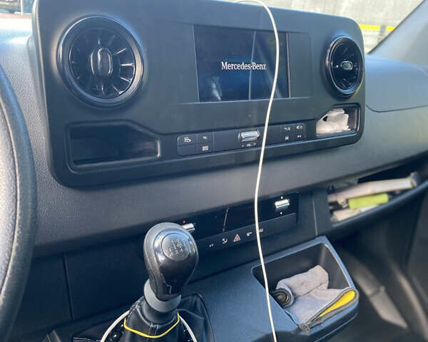 Білий Мерседес Sprinter, об'ємом двигуна 2.14 л та пробігом 348 тис. км за 24200 $, фото 13 на Automoto.ua