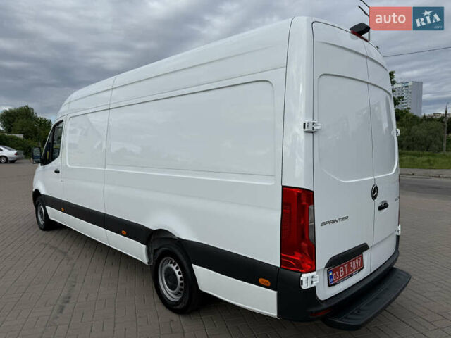 Белый Мерседес Sprinter, объемом двигателя 2.2 л и пробегом 208 тыс. км за 26999 $, фото 20 на Automoto.ua