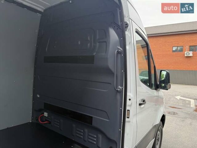 Білий Мерседес Sprinter, об'ємом двигуна 2 л та пробігом 238 тис. км за 32950 $, фото 56 на Automoto.ua