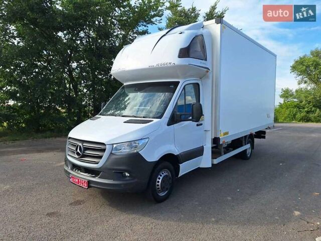 Белый Мерседес Sprinter, объемом двигателя 2.99 л и пробегом 220 тыс. км за 39800 $, фото 56 на Automoto.ua