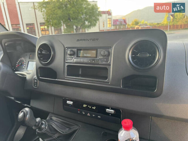 Білий Мерседес Sprinter, об'ємом двигуна 2.14 л та пробігом 332 тис. км за 21863 $, фото 34 на Automoto.ua