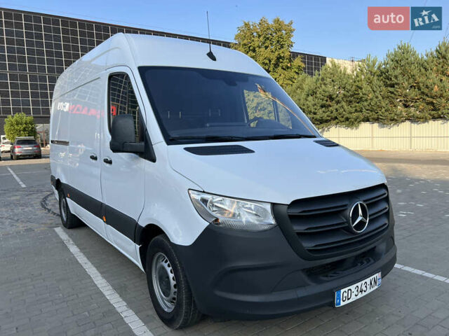 Белый Мерседес Sprinter, объемом двигателя 2 л и пробегом 111 тыс. км за 25999 $, фото 10 на Automoto.ua