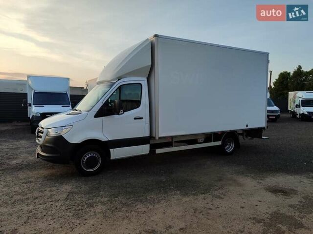 Белый Мерседес Sprinter, объемом двигателя 2.1 л и пробегом 300 тыс. км за 26400 $, фото 4 на Automoto.ua