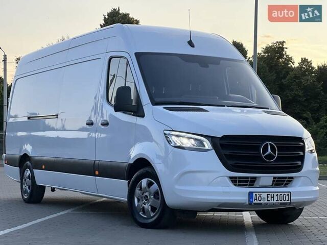 Белый Мерседес Sprinter, объемом двигателя 2 л и пробегом 191 тыс. км за 24850 $, фото 4 на Automoto.ua