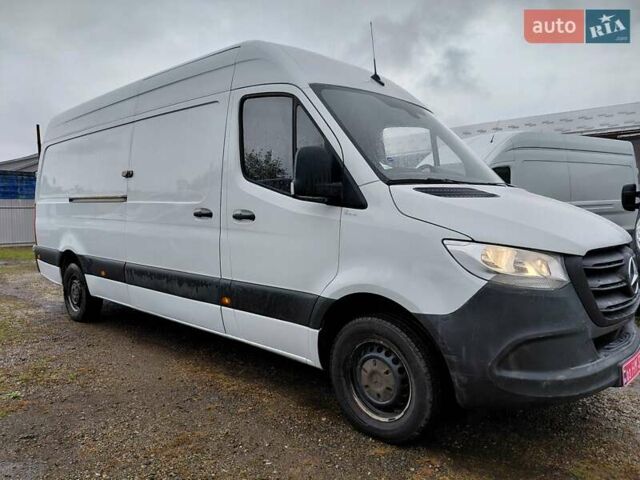 Белый Мерседес Sprinter, объемом двигателя 0 л и пробегом 207 тыс. км за 22600 $, фото 41 на Automoto.ua