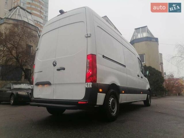 Белый Мерседес Sprinter, объемом двигателя 0 л и пробегом 25 тыс. км за 19900 $, фото 12 на Automoto.ua