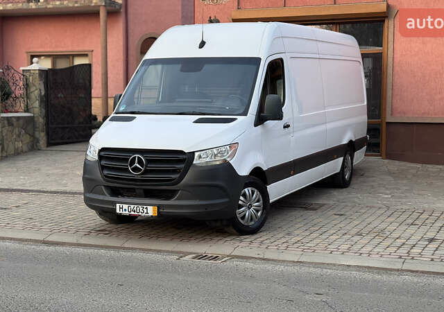 Белый Мерседес Sprinter, объемом двигателя 2.2 л и пробегом 257 тыс. км за 29039 $, фото 36 на Automoto.ua
