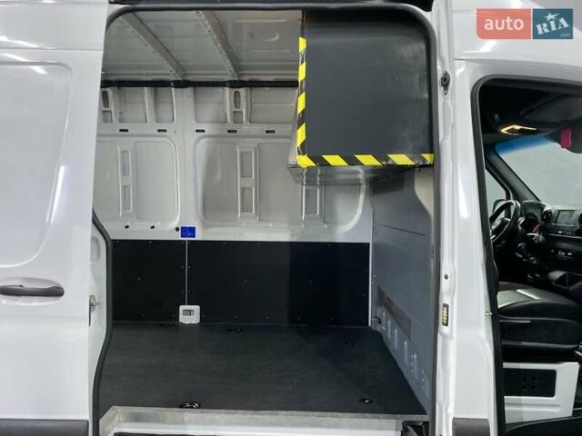 Белый Мерседес Sprinter, объемом двигателя 2.08 л и пробегом 140 тыс. км за 29450 $, фото 27 на Automoto.ua