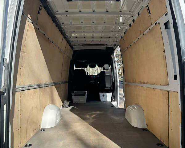 Белый Мерседес Sprinter, объемом двигателя 2.99 л и пробегом 200 тыс. км за 45500 $, фото 19 на Automoto.ua