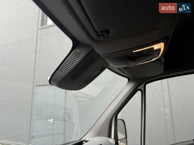 Білий Мерседес Sprinter, об'ємом двигуна 2 л та пробігом 238 тис. км за 32950 $, фото 31 на Automoto.ua