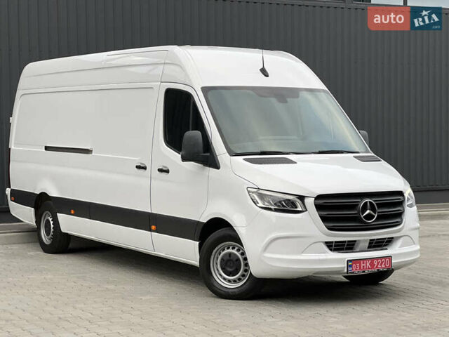 Белый Мерседес Sprinter, объемом двигателя 2.2 л и пробегом 253 тыс. км за 24700 $, фото 6 на Automoto.ua
