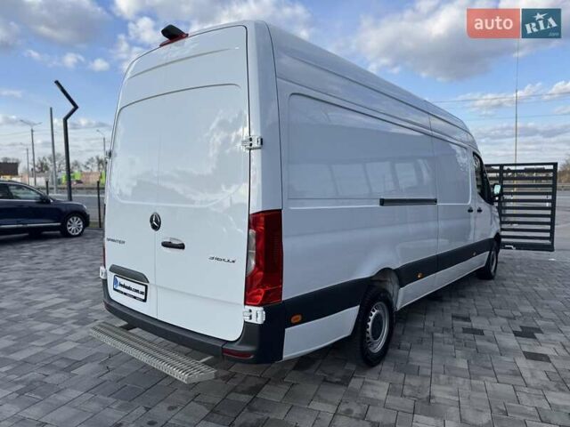 Белый Мерседес Sprinter, объемом двигателя 2.2 л и пробегом 251 тыс. км за 28500 $, фото 13 на Automoto.ua